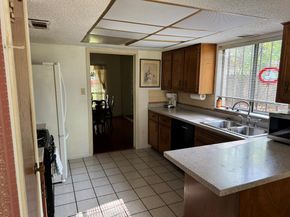 11202 Balcones Woods CV, Austin TX 78759