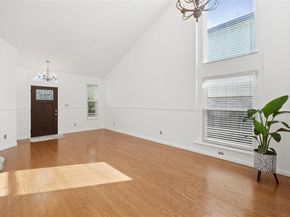 10900 Watchful Fox DR, Austin TX 78748