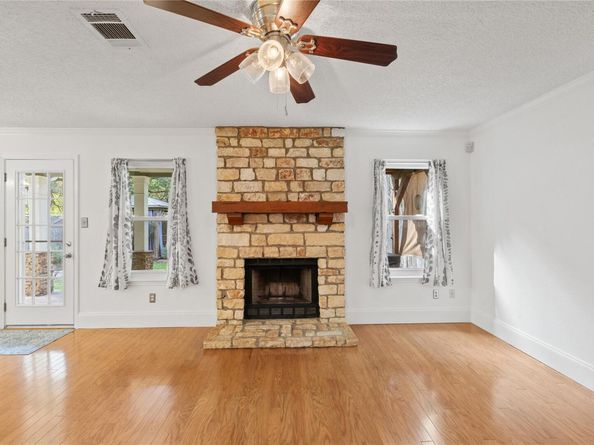 10900 Watchful Fox DR, Austin TX 78748