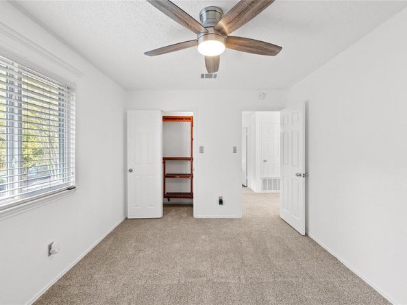 10900 Watchful Fox DR, Austin TX 78748