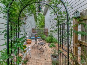 8518 Cahill DR 53, Austin TX 78729