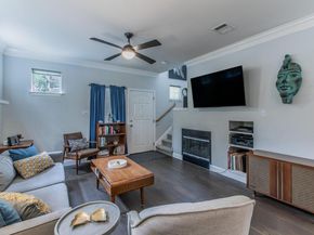 8518 Cahill DR 53, Austin TX 78729