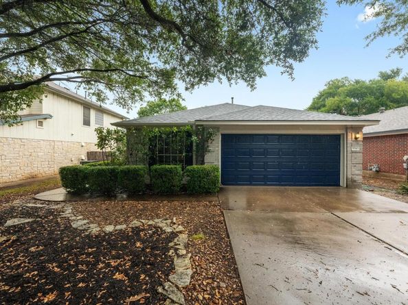 8943 W Hove LOOP, Austin TX 78749