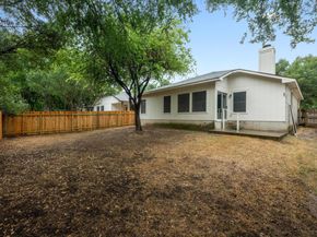 8943 W Hove LOOP, Austin TX 78749