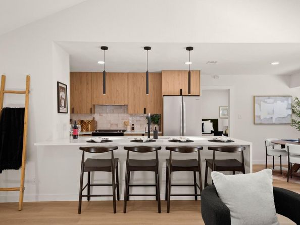 11713 Knollpark DR, Austin TX 78758