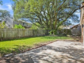 11713 Knollpark DR, Austin TX 78758