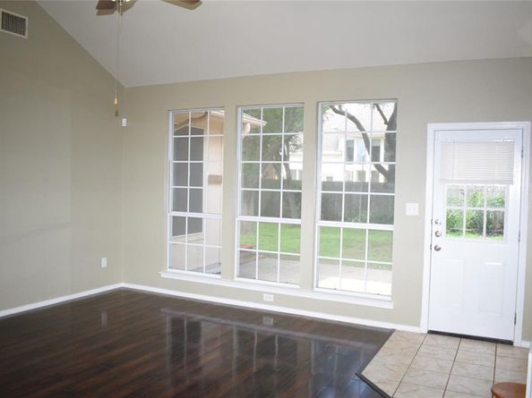 30007 Oakland Hills DR, Georgetown TX 78628