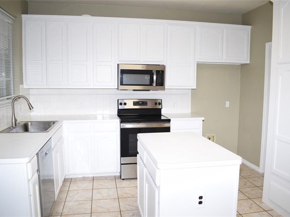 30007 Oakland Hills DR, Georgetown TX 78628
