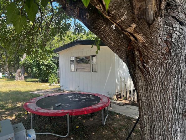 7107 Cowpoke TRL, Lago Vista TX 78645