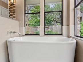10505 Ronwood DR, Austin TX 78750