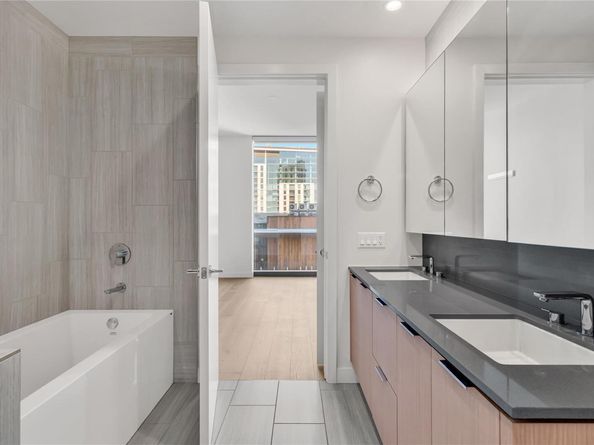 44 East Ave 3107, Austin TX 78701