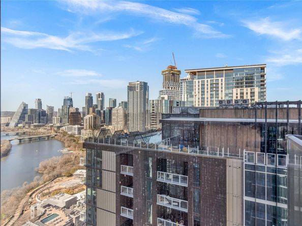 44 East Ave 3107, Austin TX 78701