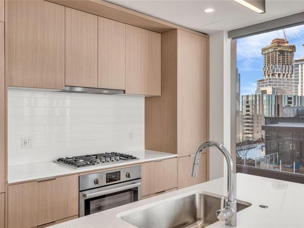 44 East Ave 3107, Austin TX 78701