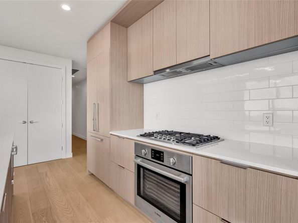 44 East Ave 3107, Austin TX 78701