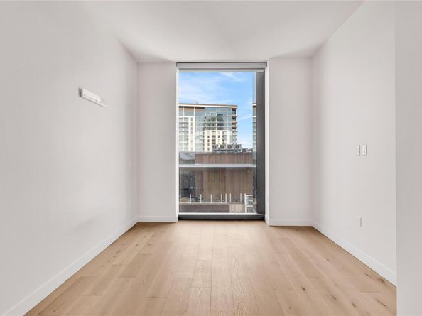 44 East Ave 3107, Austin TX 78701