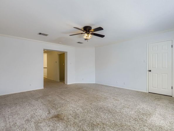 1126 Red Ranch CIR N, Cedar Park TX 78613