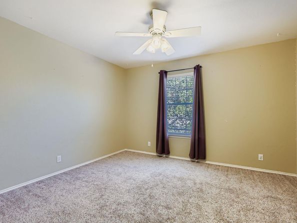 1126 Red Ranch CIR N, Cedar Park TX 78613