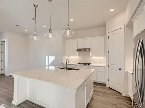 4504 Post LOOP, Round Rock TX 78628