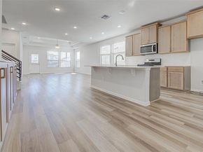 13129 Ditka DR, Austin TX 78652