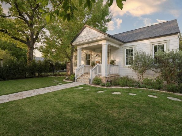804 W 30 1/2 St, Austin TX 78705