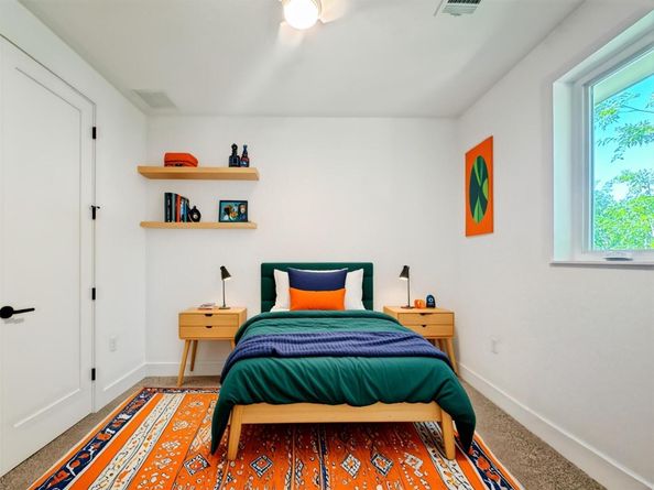 3614 Abbate CIR A, Austin TX 78721