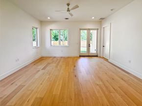 3614 Abbate CIR A, Austin TX 78721