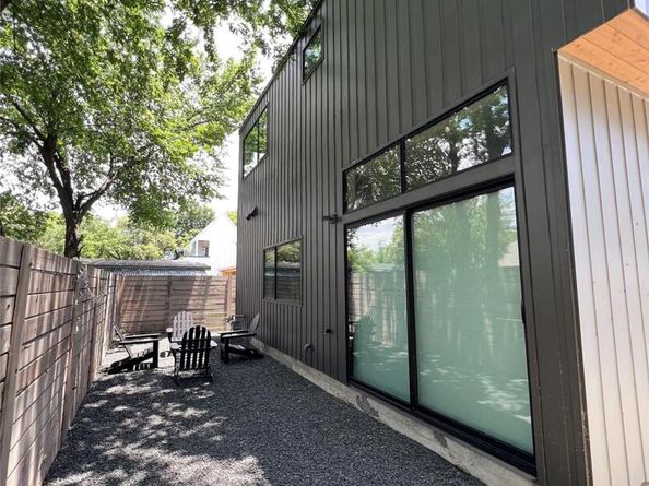 1100 Brass ST 2, Austin TX 78702