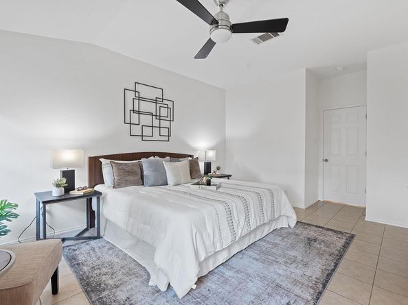 8964 W Hove LOOP, Austin TX 78749