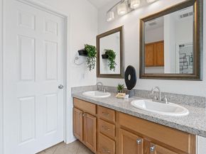 8964 W Hove LOOP, Austin TX 78749