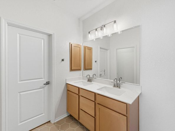 8000 Tranquil Glade TRL, Austin TX 78744