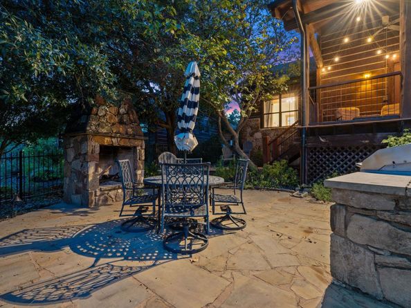 18717 Natures WAY, Jonestown TX 78645