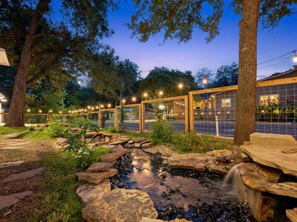 4604-1 Santa Anna ST, Austin TX 78721
