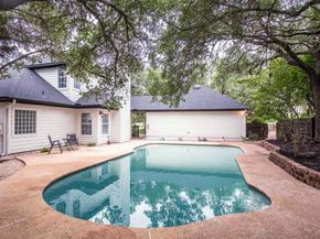 201 Timpanagos DR, Lakeway TX 78734