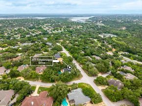 201 Timpanagos DR, Lakeway TX 78734