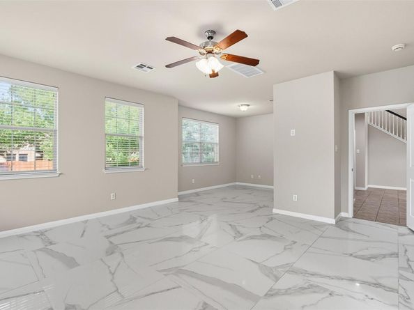 111 Sycamore ST, Georgetown TX 78633