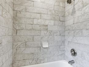 6115 Cimmaron TRL, Lago Vista TX 78645