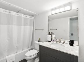 807 Blanco ST 301, Austin TX 78703