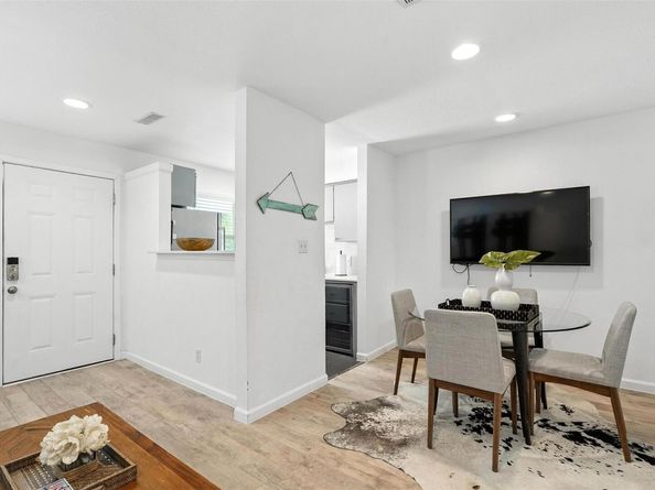 807 Blanco ST 301, Austin TX 78703
