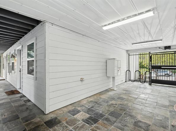 807 Blanco ST 301, Austin TX 78703