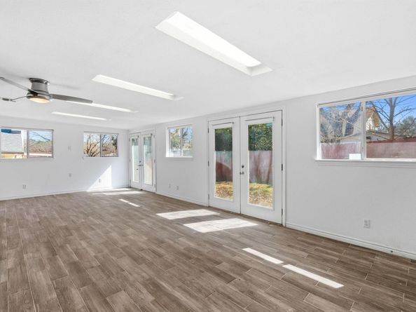 9013 Collinfield DR, Austin TX 78758