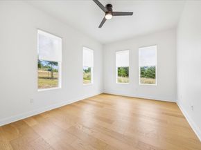 7224 Getaway DR, Jonestown TX 78645