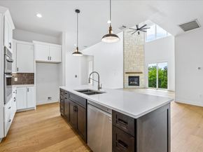 7224 Getaway DR, Jonestown TX 78645
