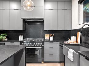 2209 Rae Dell Ave, Austin TX 78704