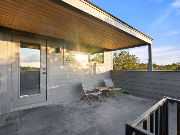 2209 Rae Dell Ave, Austin TX 78704