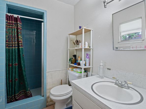 5803 Glenhollow PATH, Austin TX 78745