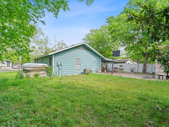 5803 Glenhollow PATH, Austin TX 78745