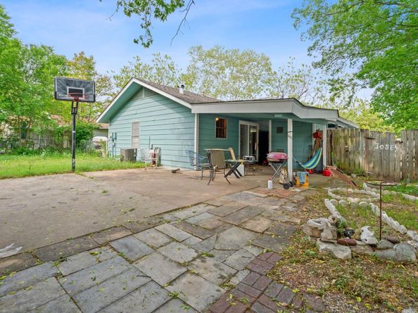 5803 Glenhollow PATH, Austin TX 78745