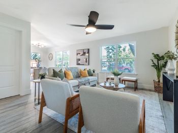 6103 Wing Feather DR