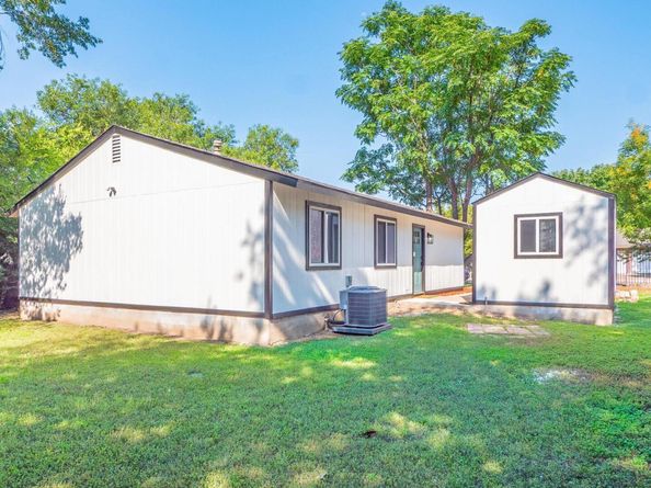 6103 Wing Feather DR, Austin TX 78744