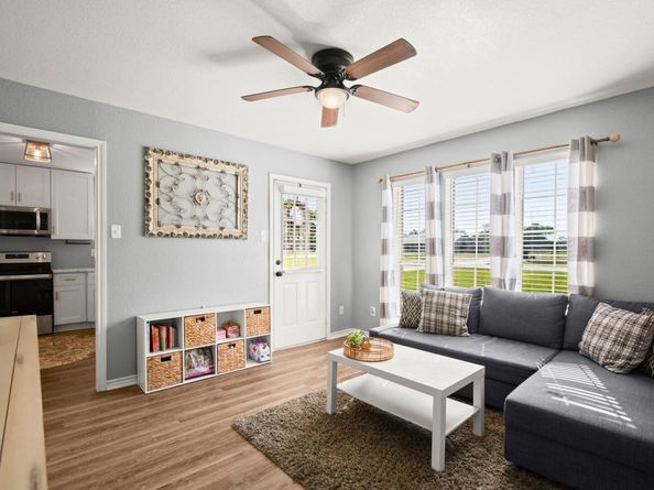 118 Deep Lake DR, Liberty Hill TX 78642